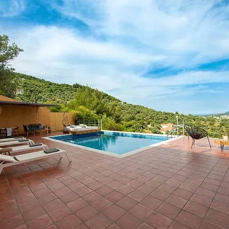 Vilă Skiathos Gea Achladies (Skiathos)